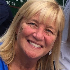 Meet your Posher, Vickie